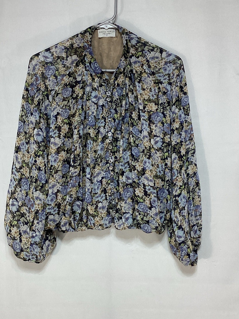 Dress Forum Medium Blue and Cream Floral Button-Front Blouse